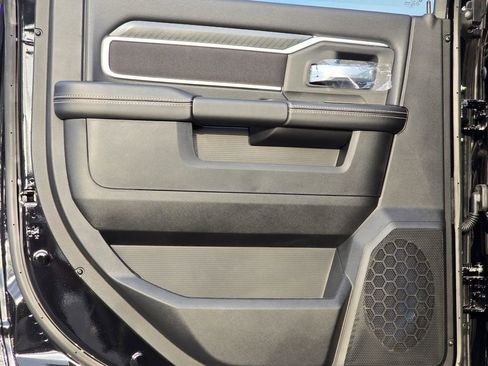New 2026 RAM 2500 Big Horn AWD/4WD image 39