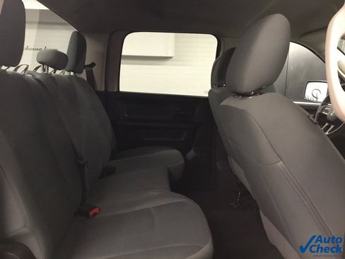 Used 2014 RAM 1500 Express image 33