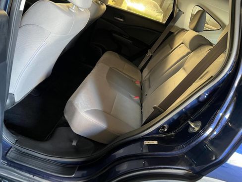 Used 2015 Honda CR-V LX image 9