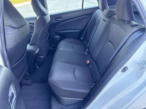 Used 2018 Toyota Prius Two w/ Prius Two Safety Plus Package FWD image 12