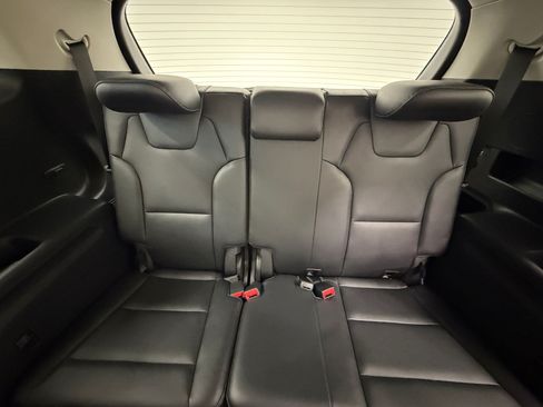 Used 2022 Kia Telluride EX w/ EX Premium Package FWD image 28