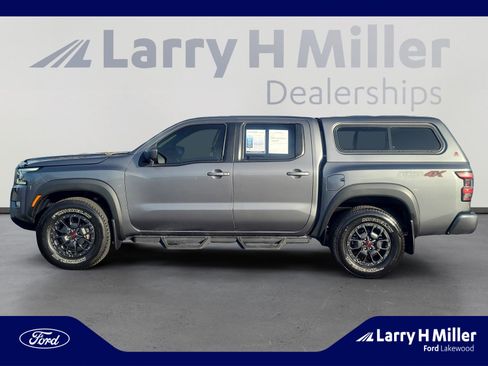 Used 2022 Nissan Frontier PRO-4X w/ Pro-4X Premium Package image 2