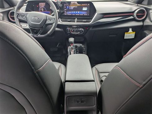 New 2026 Chevrolet Trax RS w/ Sunroof Package image 27