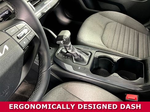 Certified 2025 Kia K4 EX FWD image 15