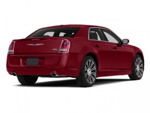 Used 2014 Chrysler 300 S image 2