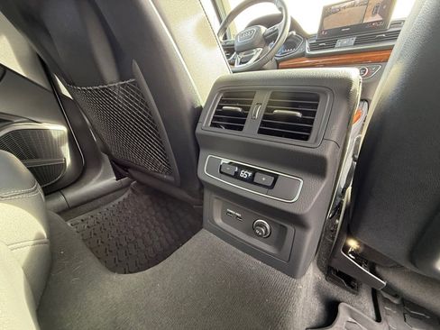 Certified 2023 Audi Q5 2.0T Premium Plus w/ Premium Plus Package image 29
