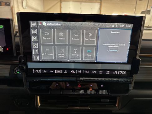 New 2025 GMC Hummer EV 2X image 28