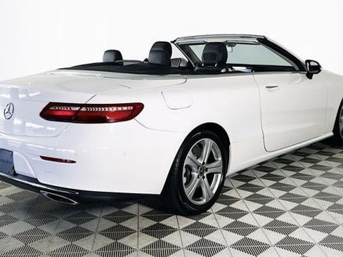 Used 2018 Mercedes-Benz E 400 Cabriolet image 7
