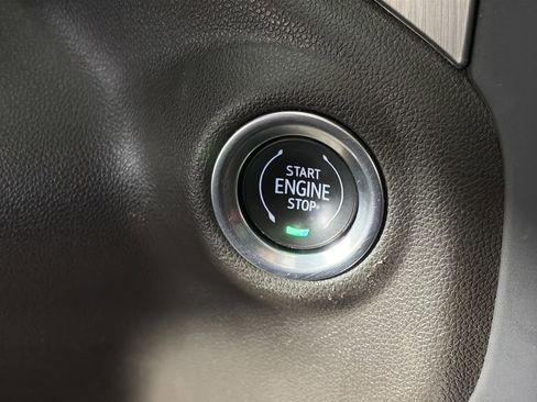 Used 2020 GMC Sierra 3500 Denali w/ Denali Ultimate Package image 23