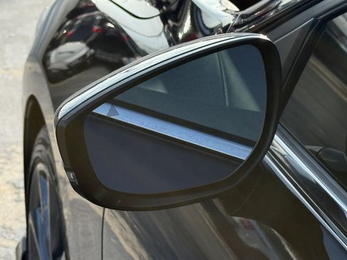 Used 2020 MAZDA MAZDA3 Hatchback image 12