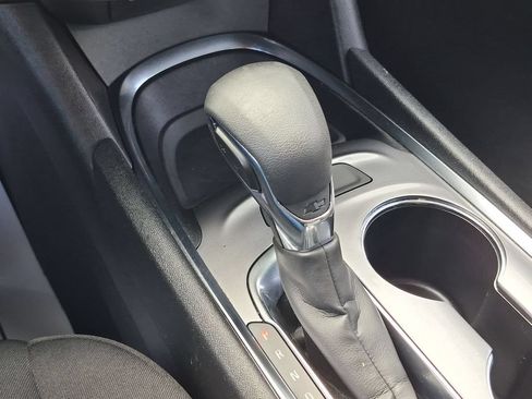 Used 2023 Chevrolet Malibu LT FWD image 16