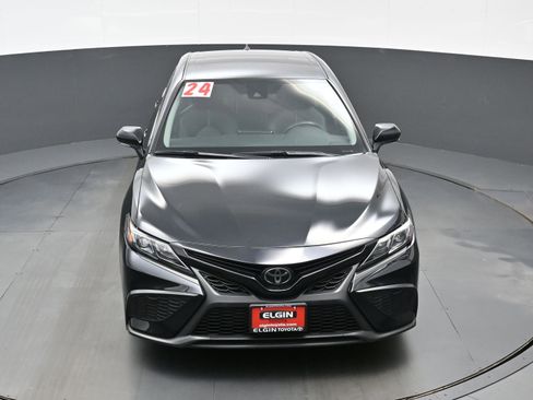 Used 2024 Toyota Camry SE FWD image 34