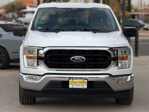 Used 2022 Ford F150 XLT w/ Trailer Tow Package image 4