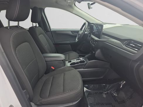 Used 2024 Ford Escape Active w/ Tech Pack #1 AWD/4WD image 16
