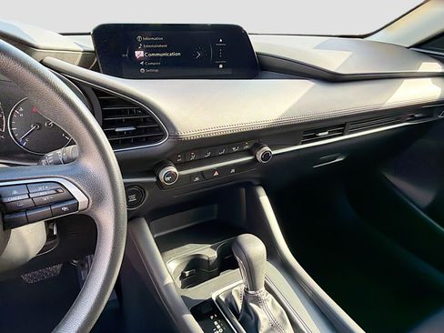 Used 2024 MAZDA MAZDA3 s image 26