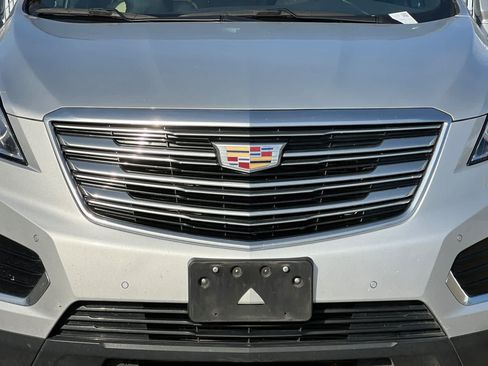 Used 2017 Cadillac XT5 Luxury AWD/4WD image 15