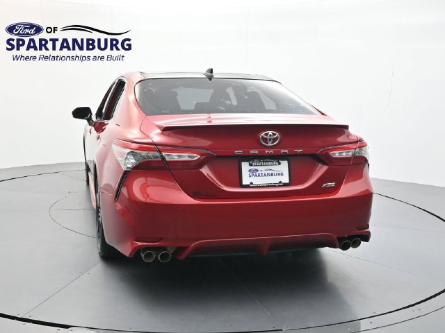 Used 2019 Toyota Camry XSE FWD image 6