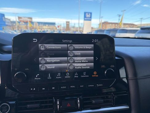 Used 2023 Nissan Pathfinder SL w/ SL Premium Package image 27