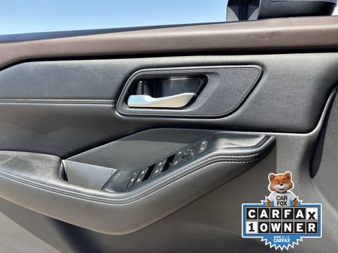 Certified 2023 Nissan Rogue SV w/ SV Premium B Package FWD image 23