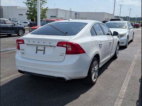 Used 2015 Volvo S60 T5 Platinum AWD/4WD image 6