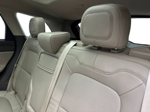 Used 2023 Lincoln Corsair AWD w/ Equipment Group 101A image 33