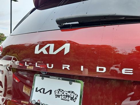 Used 2024 Kia Telluride S w/ S Sunroof Package AWD/4WD image 34