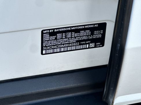 Used 2021 BMW X5 sDrive40i w/ Premium Package 2 image 30