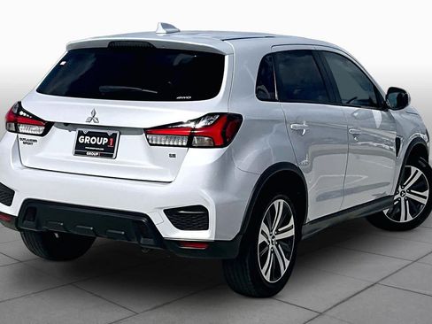 Used 2024 Mitsubishi Outlander Sport SE AWD/4WD image 12