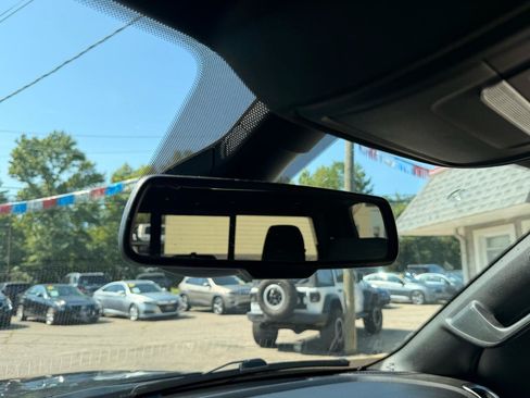 Used 2019 RAM 1500 Big Horn AWD/4WD image 35