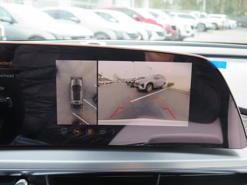 New 2026 Cadillac Lyriq Premium Luxury image 16