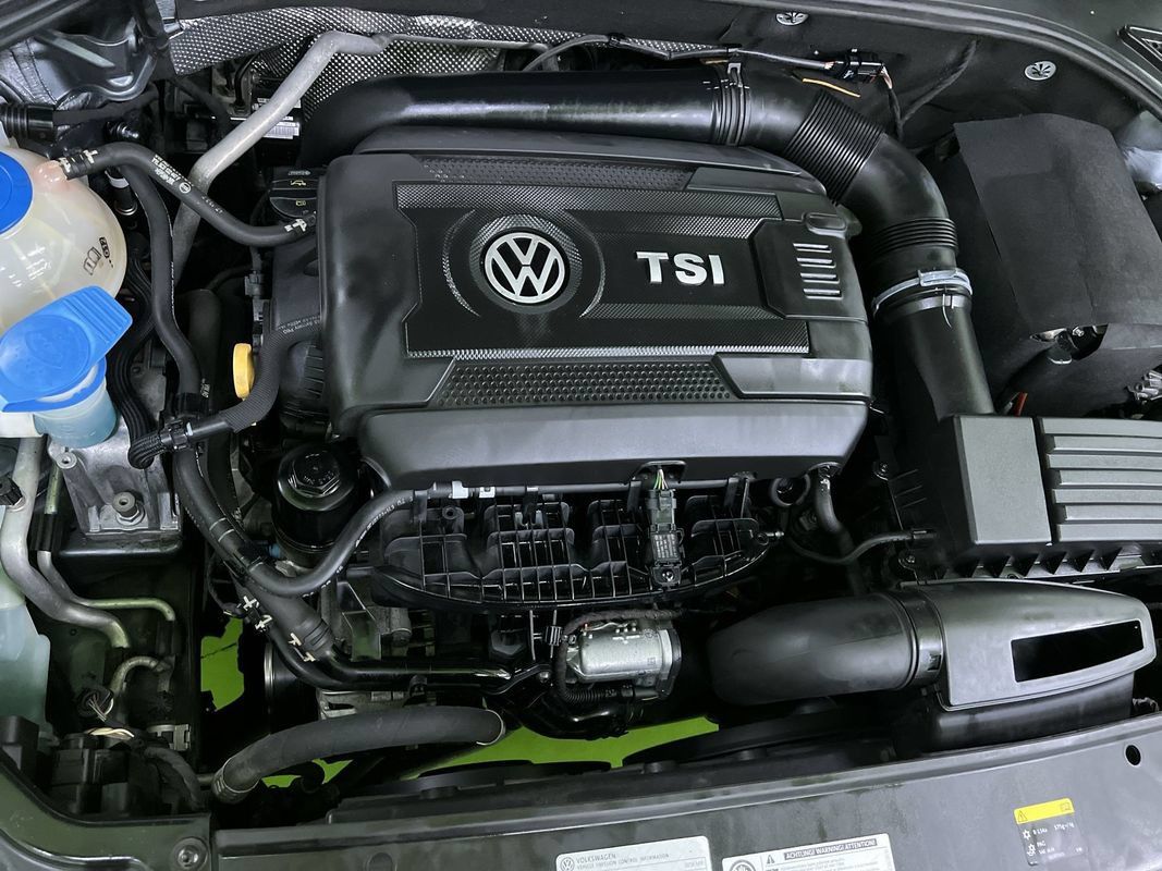 Used 2016 Volkswagen Passat 1.8T S FWD image 28