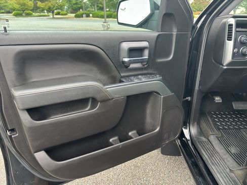 Used 2018 Chevrolet Silverado 1500 LT w/ All Star Edition image 14