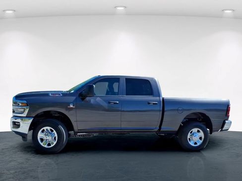 New 2026 RAM 2500 Tradesman AWD/4WD image 5