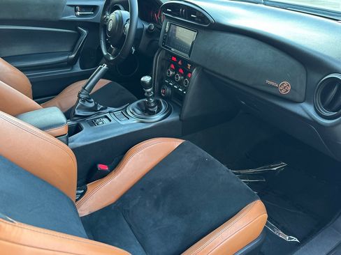 Used 2020 Toyota 86 image 15