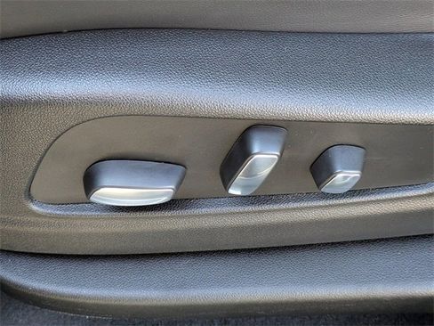 Used 2024 Cadillac XT5 Premium Luxury w/ Platinum Package image 21