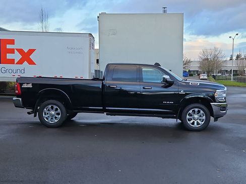 Used 2020 RAM 3500 Laramie image 7