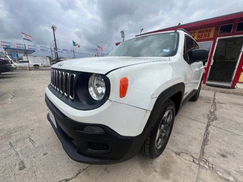 Used 2016 Jeep Renegade Sport w/ Power & Air Group image 1