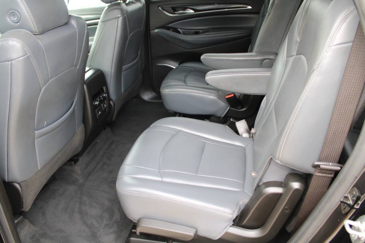 Used 2022 Buick Enclave Premium FWD image 6