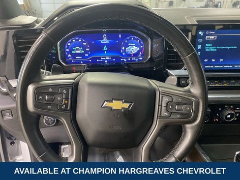 Used 2023 Chevrolet Silverado 1500 High Country image 15