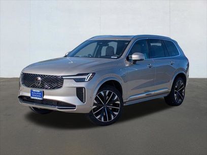 New 2026 Volvo XC90 T8 Plus w/ Protection Package Premier