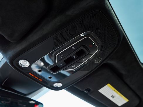 Used 2023 Lamborghini Urus S image 85