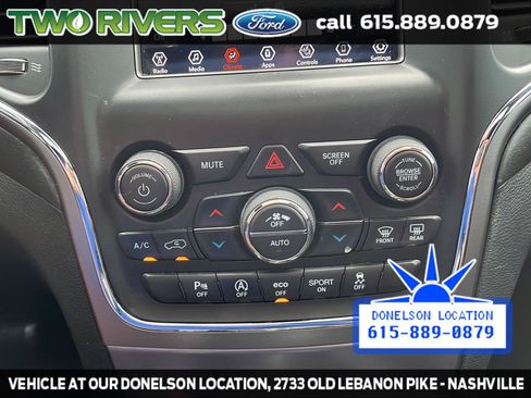 Used 2018 Jeep Grand Cherokee Laredo AWD/4WD image 29