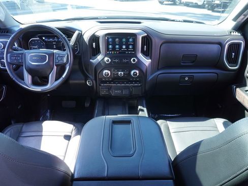 Certified 2022 GMC Sierra 1500 Denali w/ Denali Premium Package image 12