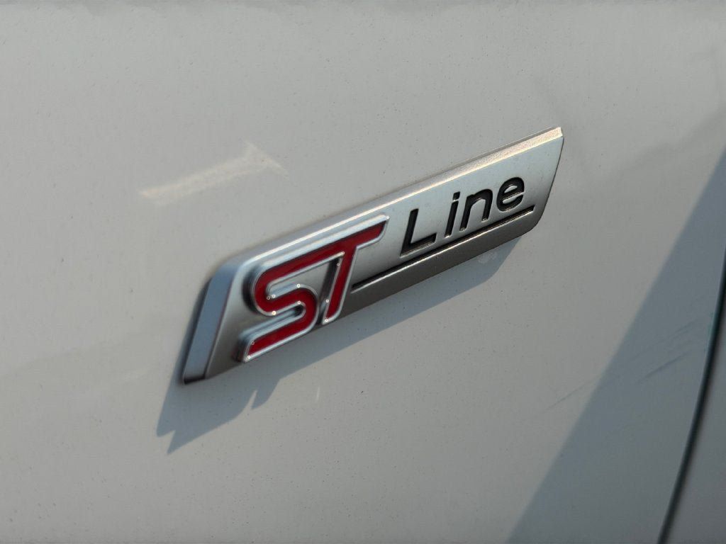 Used 2023 Ford Escape ST-Line FWD image 36