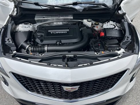Used 2019 Cadillac XT4 Sport FWD image 18