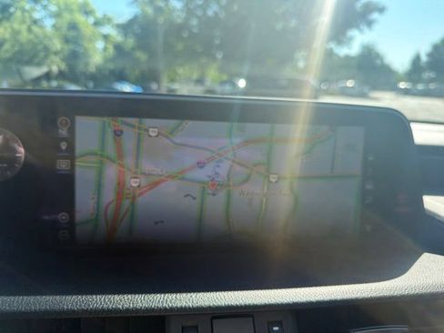 Used 2020 Lexus ES 350 w/ Premium Package FWD image 16