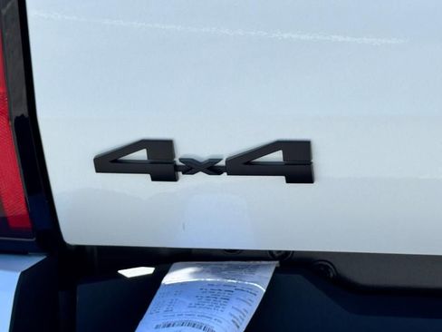New 2025 Toyota Tundra Limited AWD/4WD image 13