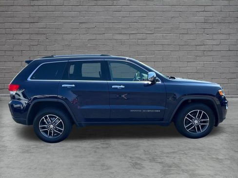 Used 2017 Jeep Grand Cherokee Limited AWD/4WD image 7