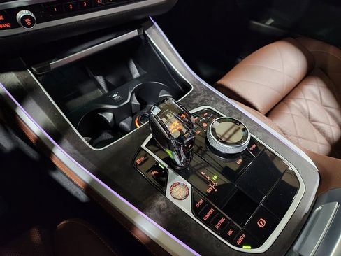 Used 2023 BMW X5 xDrive40i w/ Executive Package image 38