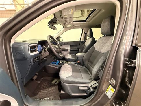 Certified 2025 Ford Maverick XLT FWD image 16